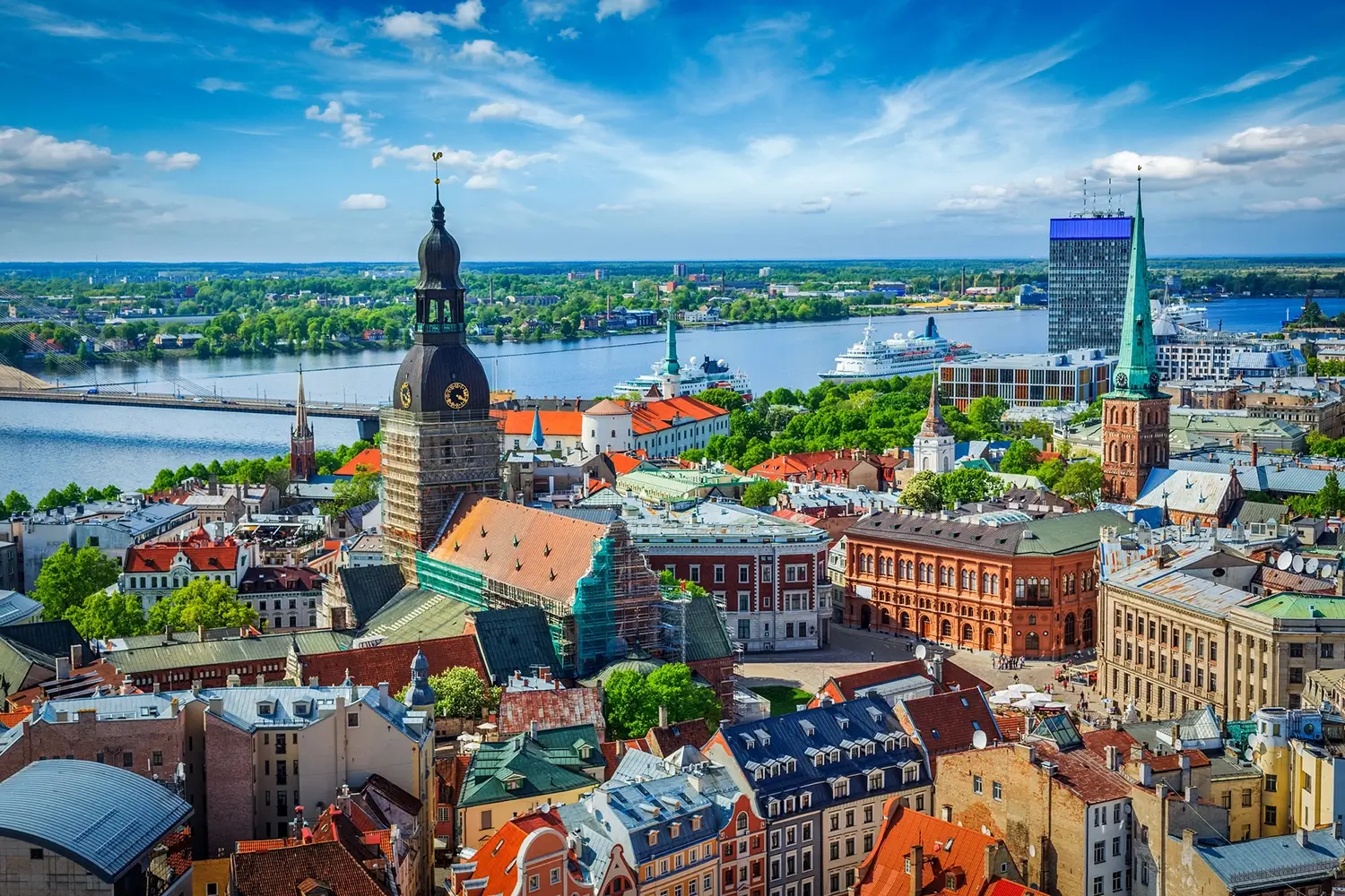 Riga Old Town City hidden gems - beer, vinyl, fine dining - Free Tours In Riga